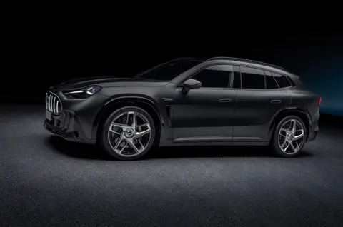 High-tech SUV with sports car DNA: The new Mercedes-AMG GT SUV