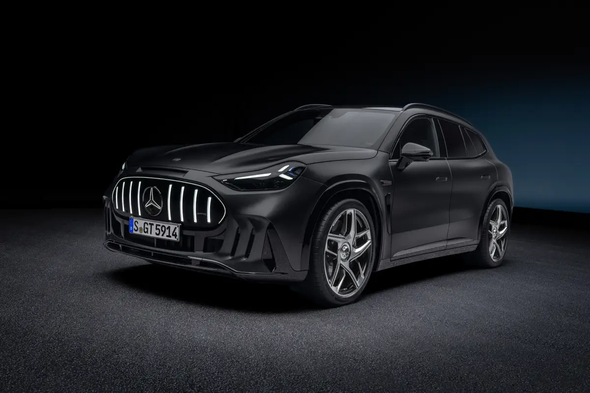 High-tech SUV with sports car DNA: The new Mercedes-AMG GT SUV