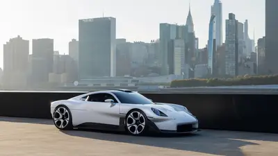 Porsche Mission S: the essence of the sports car reinterpreted