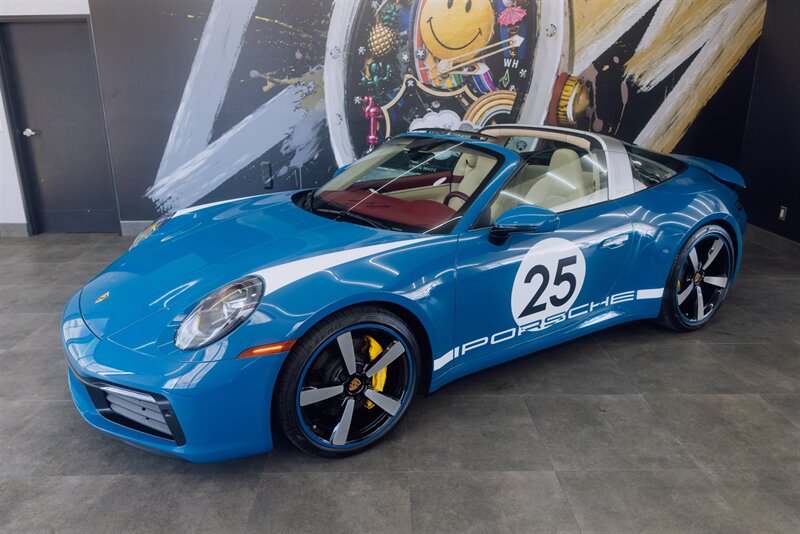 2021 Porsche 911 Targa 4S 2-Door Convertible